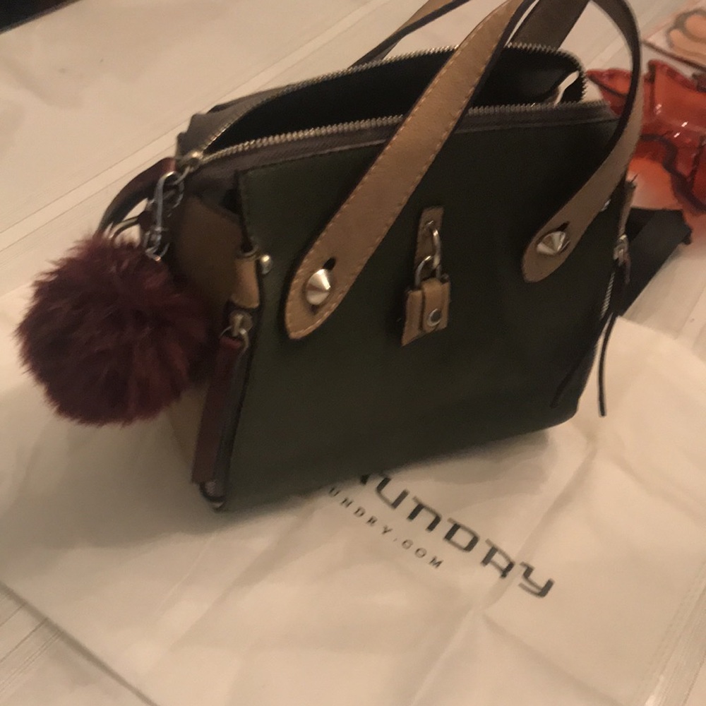 Green/Beige/Burgundy Chinese Laundry bag.